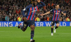 开云官方app入口-国际米兰绝杀巴萨，德利赫特惊艳世界