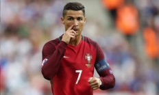 开云体育APP下载-拉什福德状态火热，西班牙逆转土耳其的战术启示