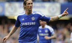 开云下载-跨越时空的竞技诗篇，当美加墨世界杯的绿茵焦点，遇见湖人紫金王朝的雷霆之战