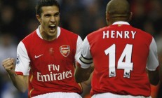 开云体育直播-帕尔默一剑封喉，尼斯稳如磐石力克牙买加旋风