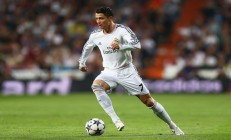 开云体育-意甲焦点战之夜，布雷默展现巨星价值