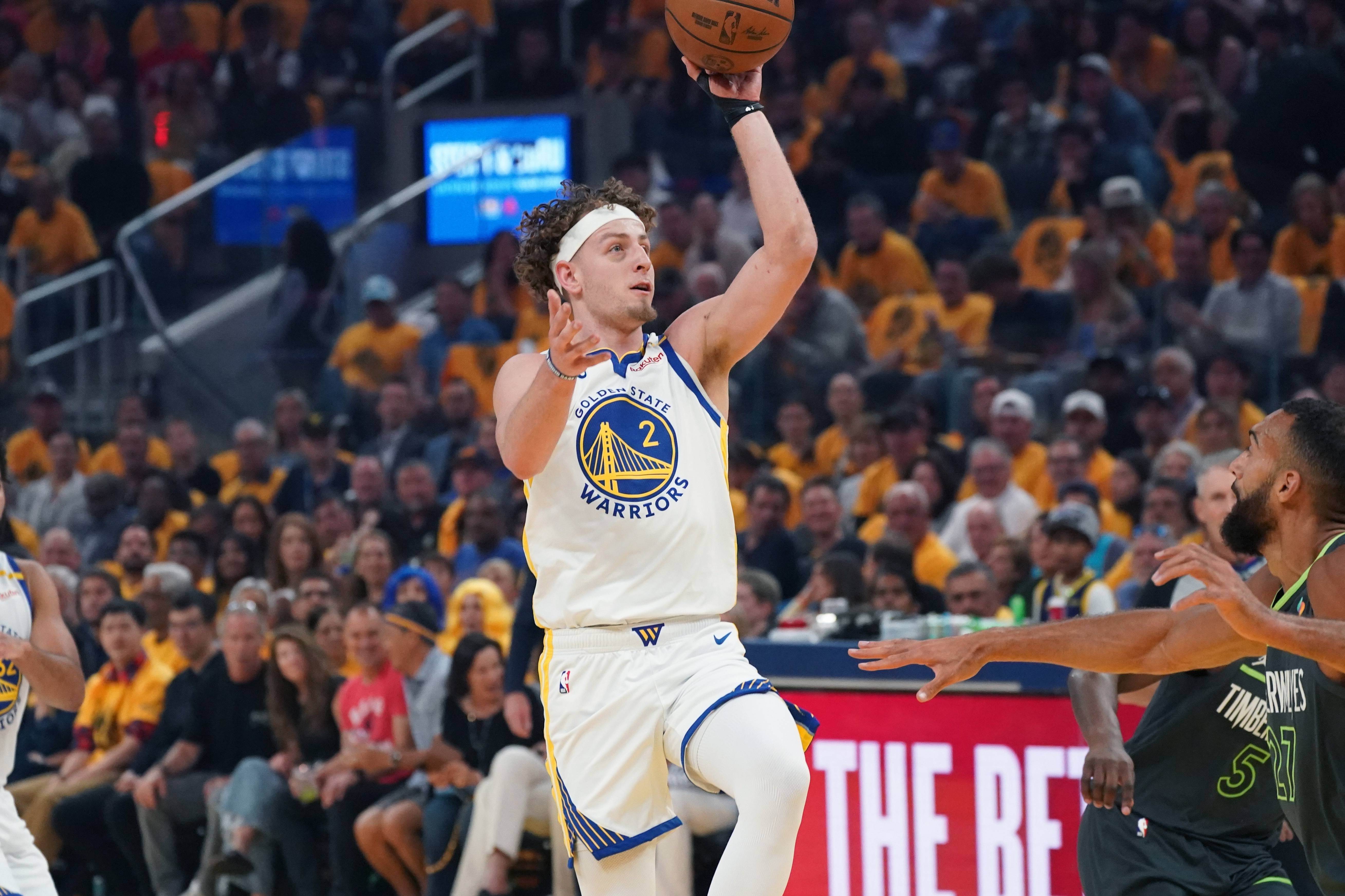 勇士主场失利,新赛季前景堪忧的简单介绍 勇士主场失利,新赛季前景堪忧的简单介绍