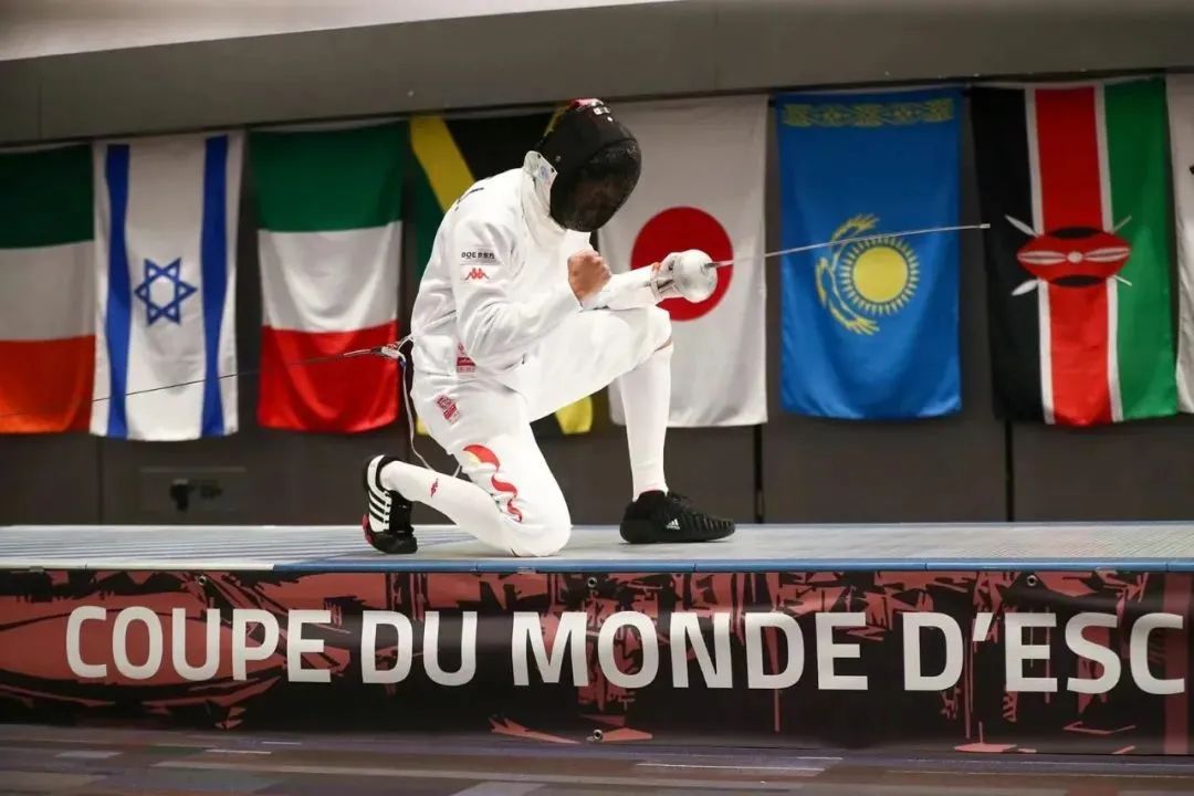 荷兰运动员突破自我,获得佳绩的简单介绍 荷兰运动员突破自我,获得佳绩的简单介绍