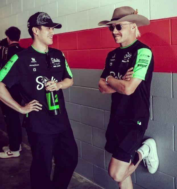 关于雷诺车队碾压索伯车队，周冠宇扛起全队的信息