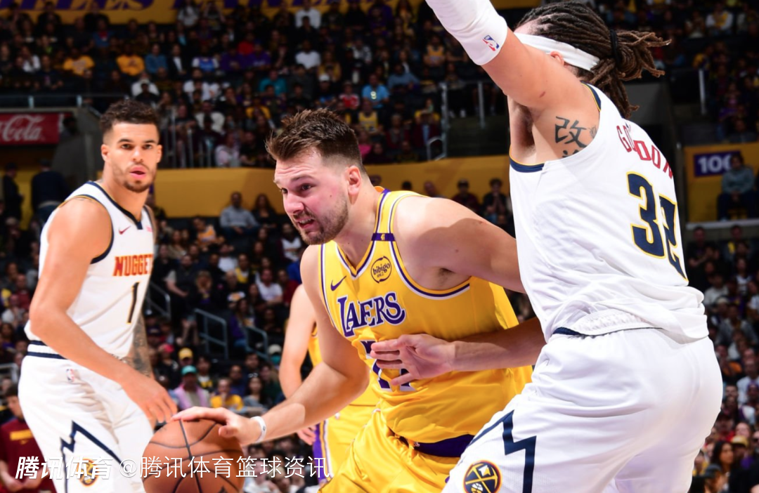 国王鏖战雄鹿，东契奇状态火热的简单介绍