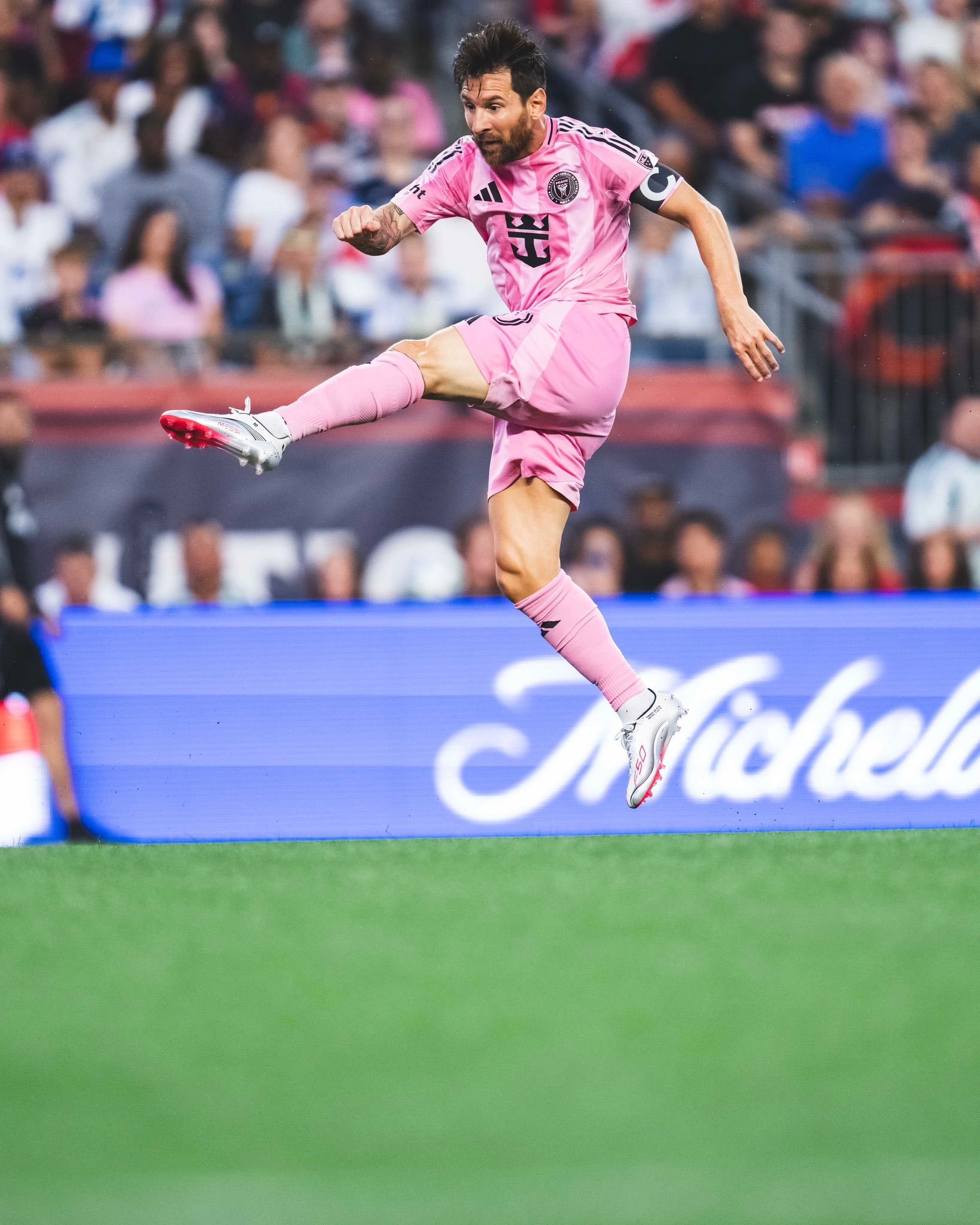 美国翻盘曼城，梅西高光表现