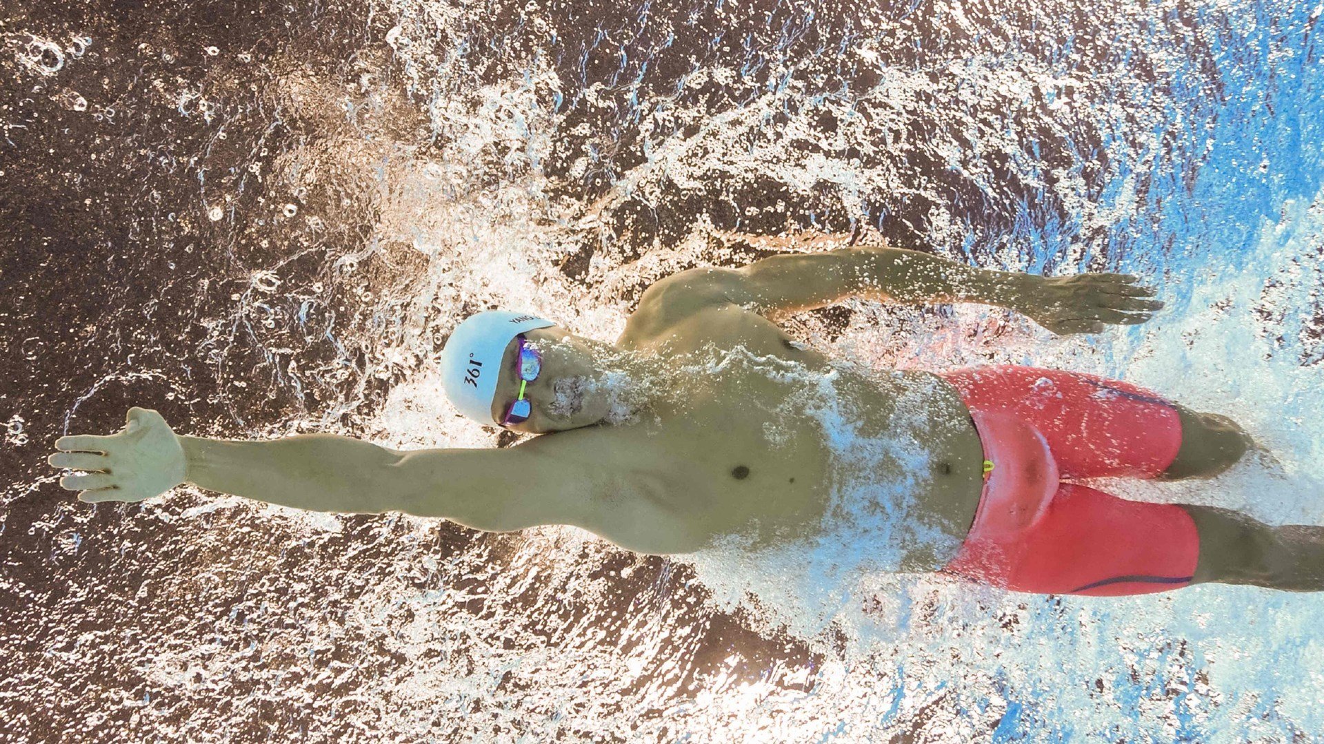 利拉德一剑封喉，掘金鏖战北京队，关键先生改写胜负天平